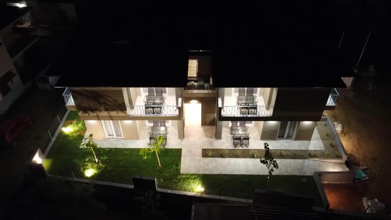 Kasta Family Apartments Nikiti  Buitenkant foto
